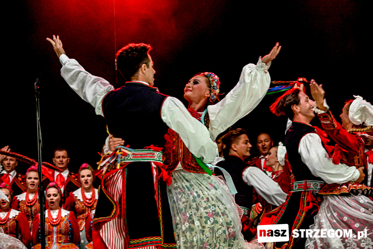 Folkowy kunszt na najwyższym poziomie – „Śląsk” zachwycił w Strzegomiu 